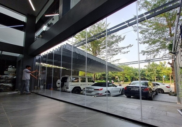 Vách kính mặt tiền cho cửa hàng, showroom